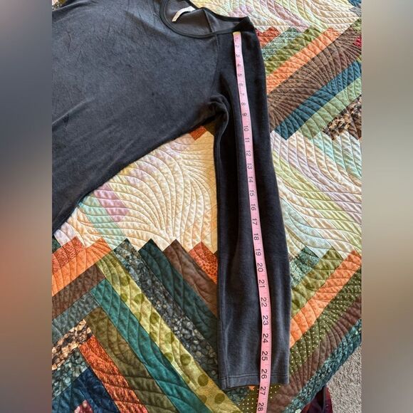 Indigenous Soft Fleece 100% Cotton Long Sleeve Warm Top Gray Size Small - Picture 6 of 8